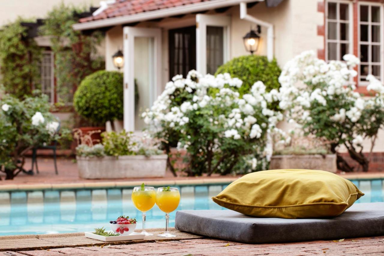 Brooklyn Manor Hotel Pretoria Exterior photo