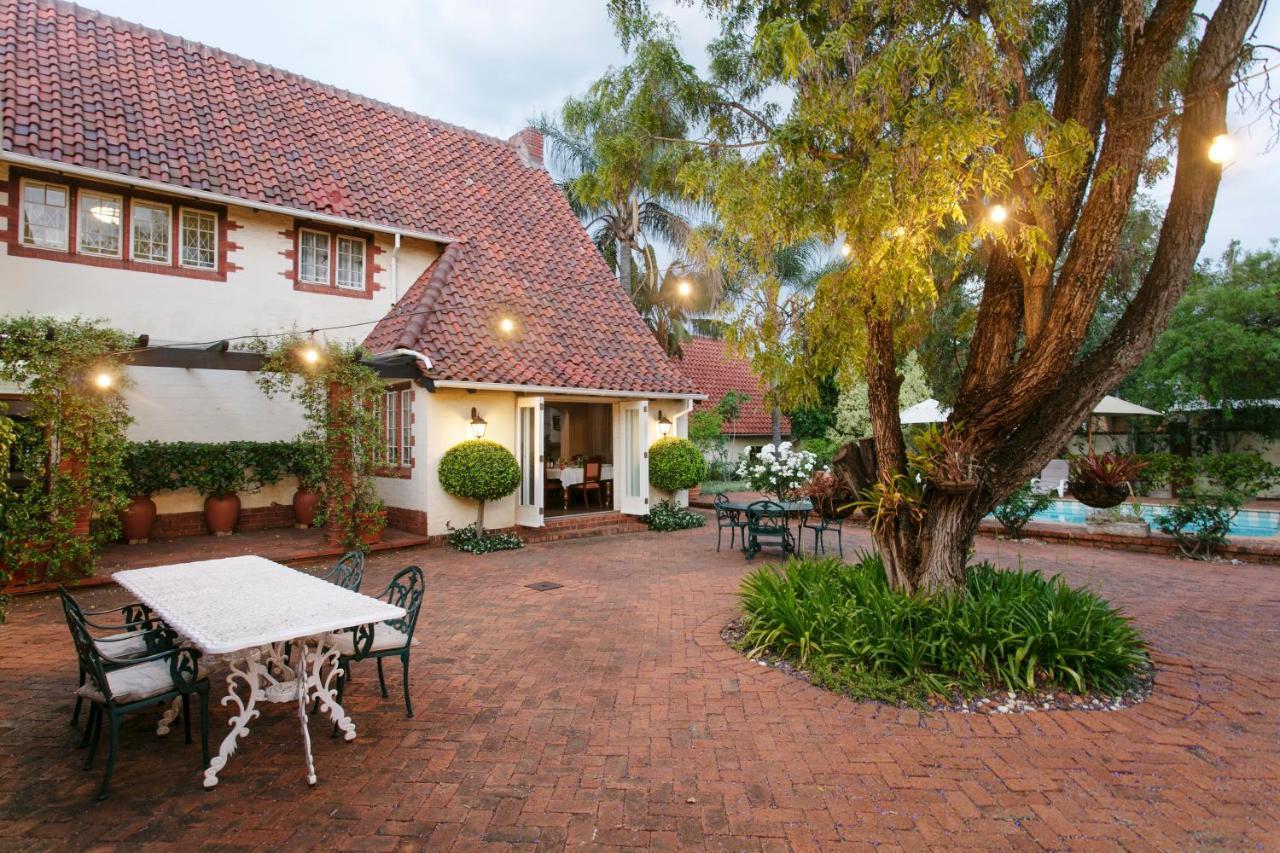Brooklyn Manor Hotel Pretoria Exterior photo